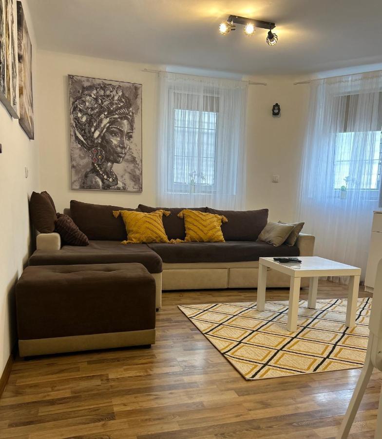 Lana Apartman ベオグラード エクステリア 写真